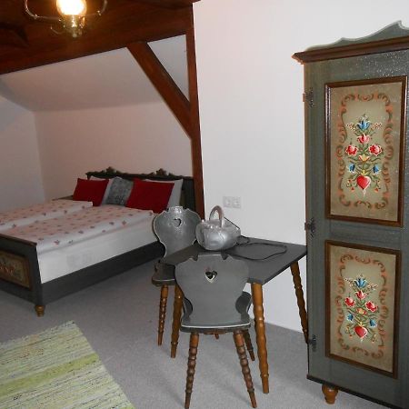 Pension Gierlinger Aflenz Kurort Esterno foto