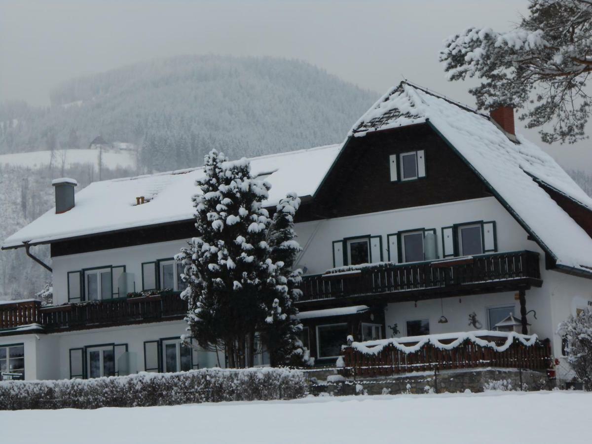 Pension Gierlinger Aflenz Kurort Esterno foto